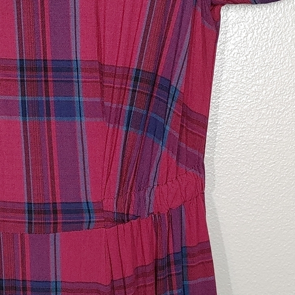 Volcom Red Plaid Lightweight Scoop Neck Mini Dress Size Medium - Picture 3 of 15
